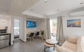South Metro Suite